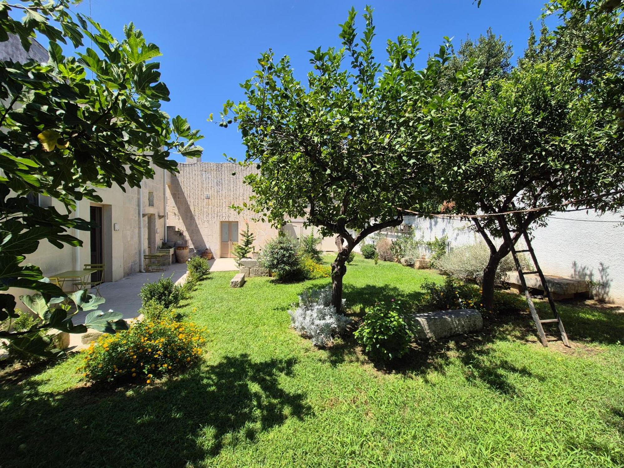 Bed and Breakfast Casa Frea Dimora Storica Martano Exterior foto